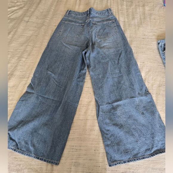 GU Wide-Leg Blue Jeans - Picture 2 of 2